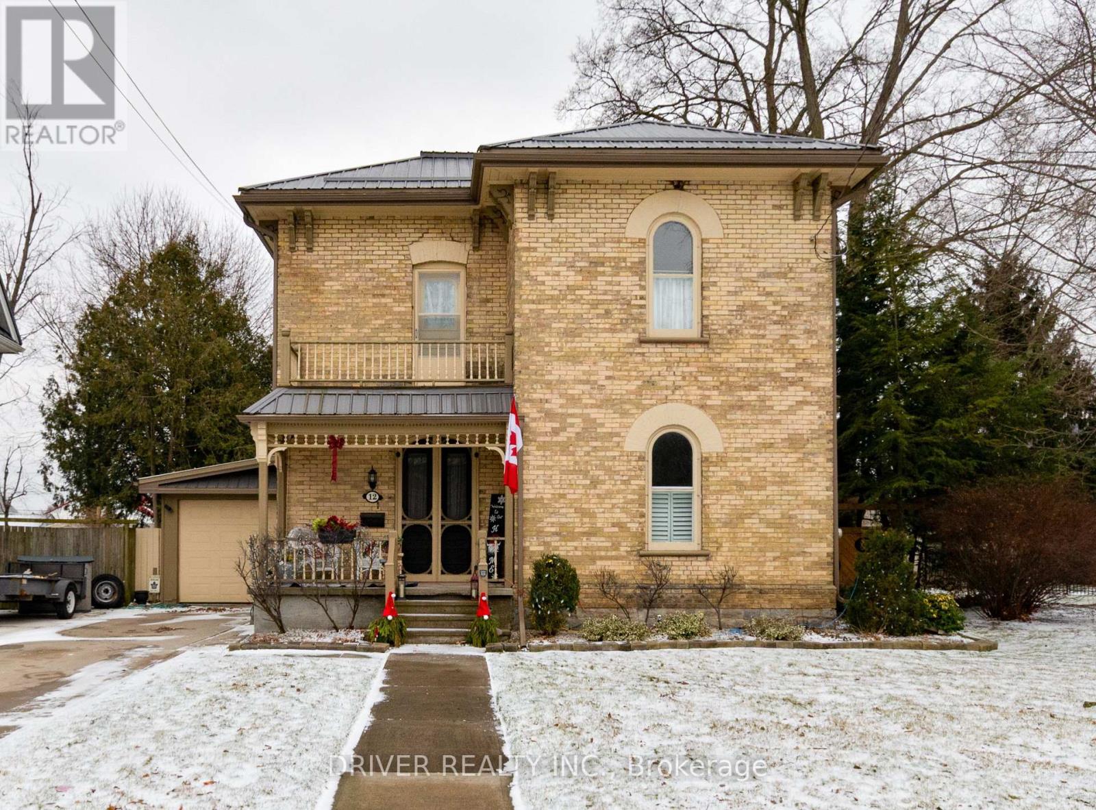 12 South Street East