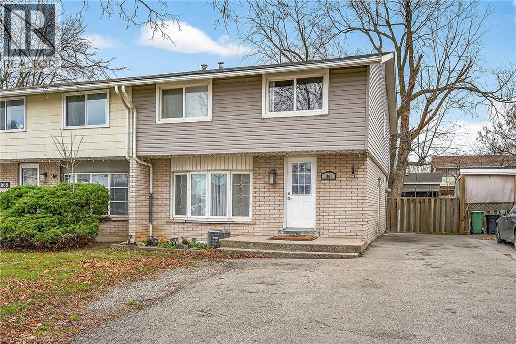 1091 UPPER WELLINGTON Street - 3