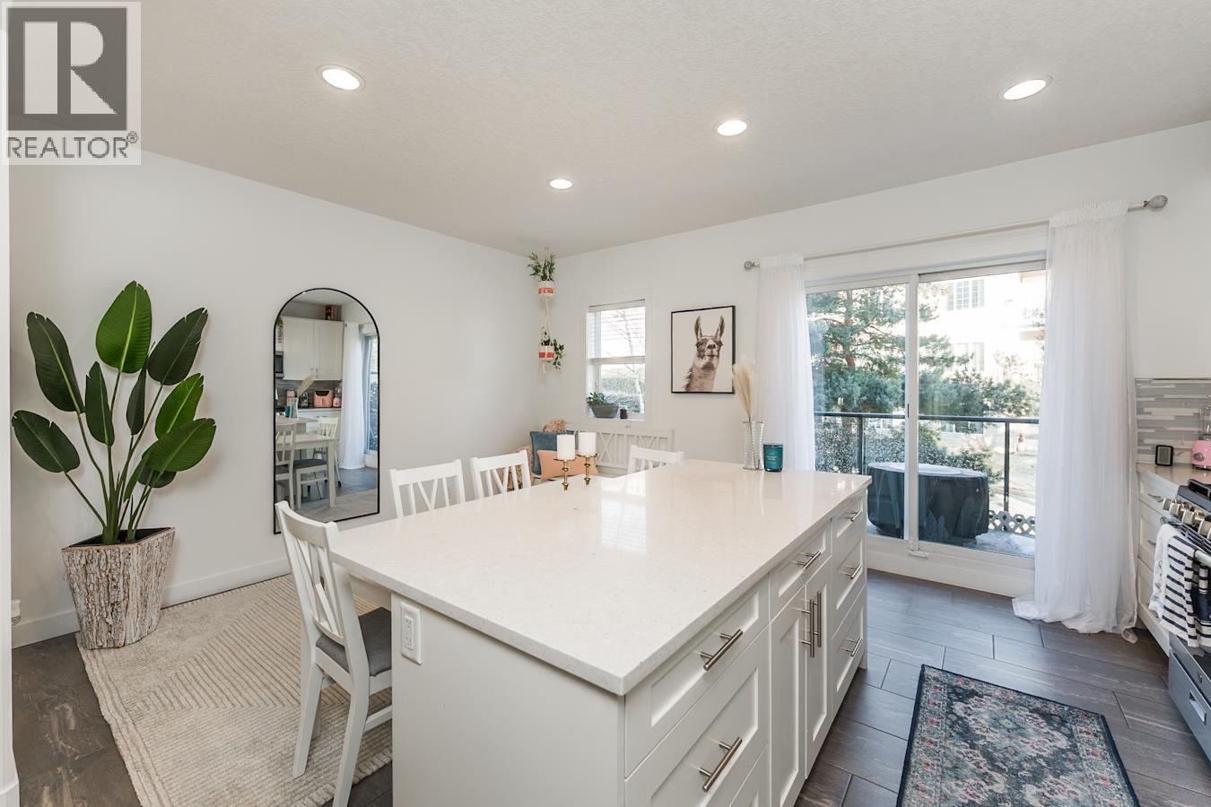 602 467 S TABOR BOULEVARD, Prince George