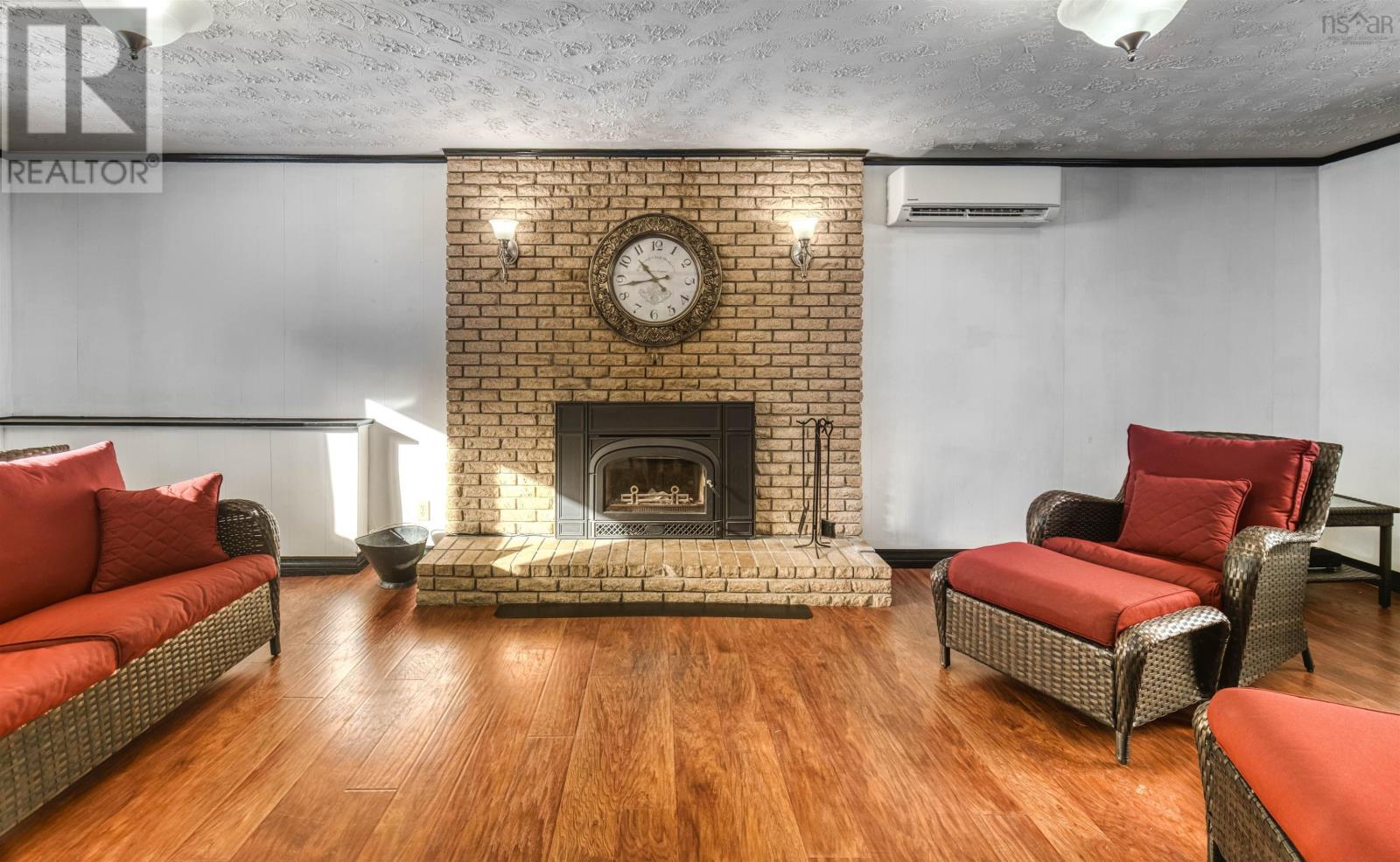 Property 30 of 40 of 5 Alpine Drive