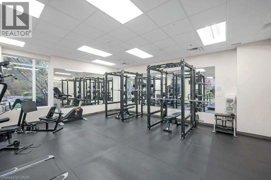 #302 90 CHARLTON AVENUE W - 29