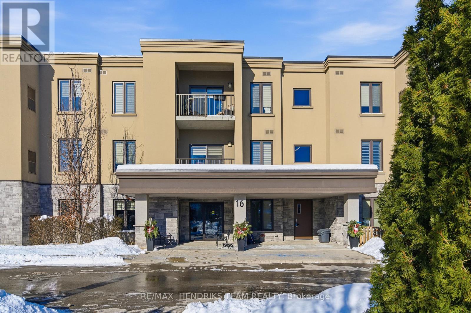 16 Sullivan Unit 109 photo 3