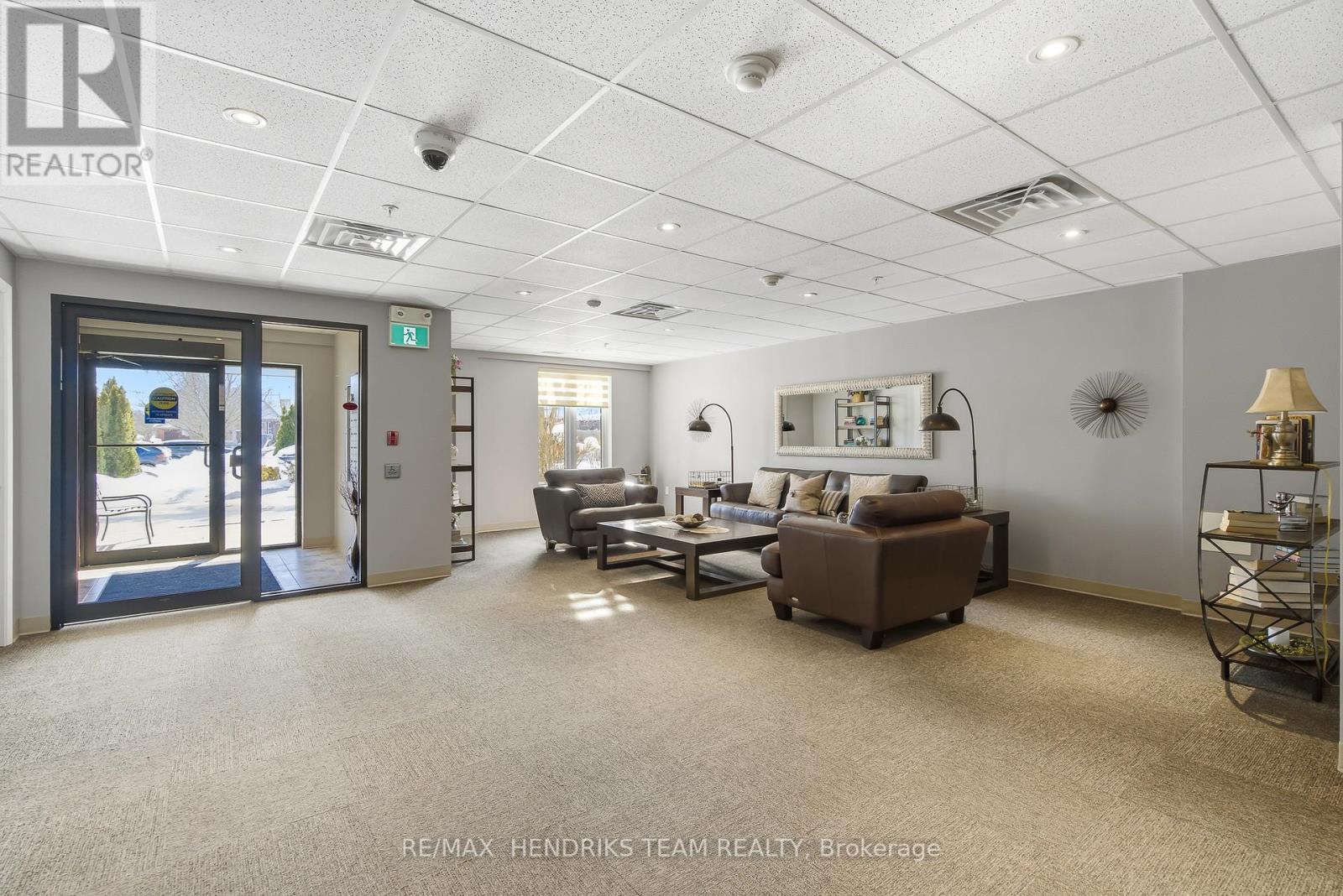 16 Sullivan Unit 109 photo 5