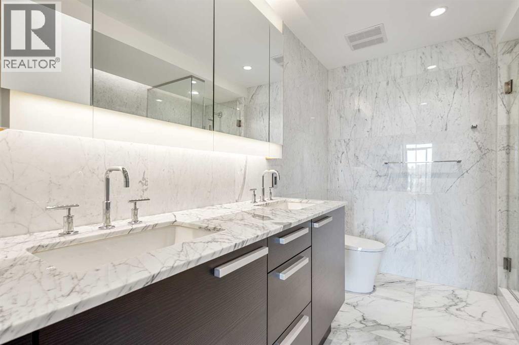 Single Family House for Sale in    Avenue SW Eau Claire Calgary 