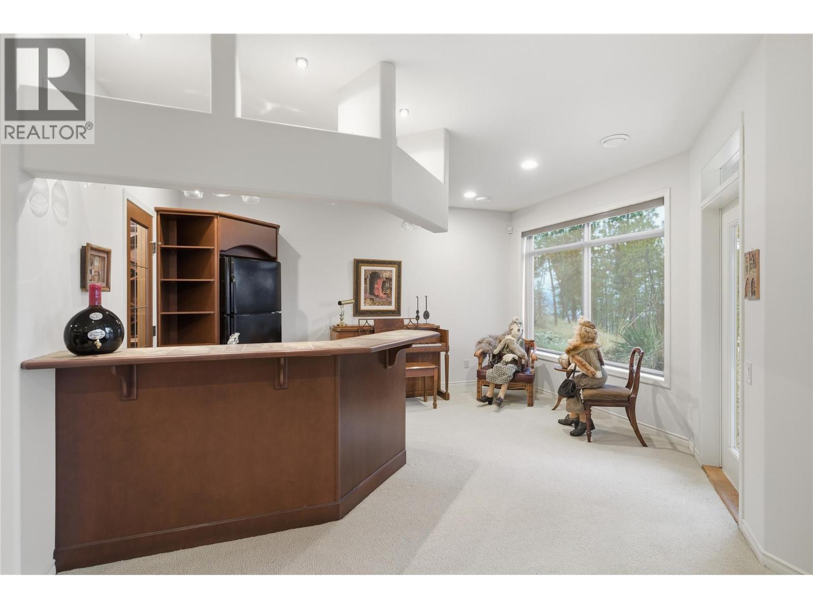 16 2213 Waddington Court, Kelowna