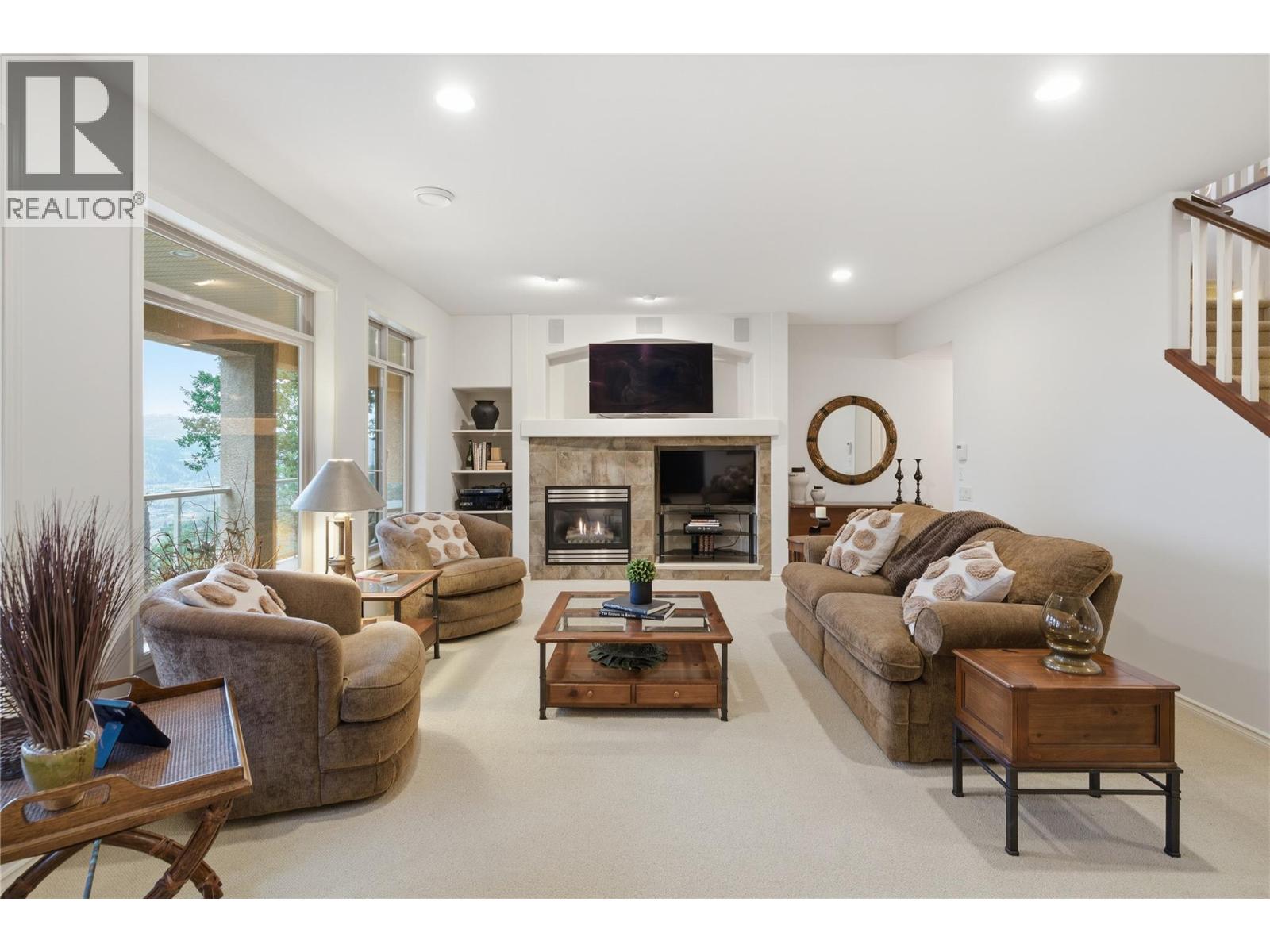 16 2213 Waddington Court, Kelowna