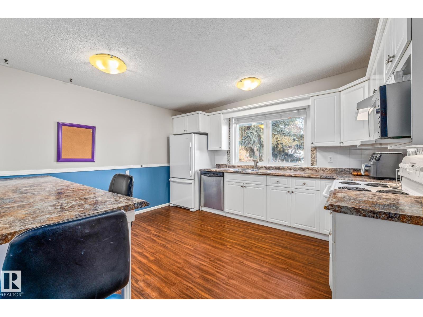 4 GRAVENHURST CR, Sherwood Park