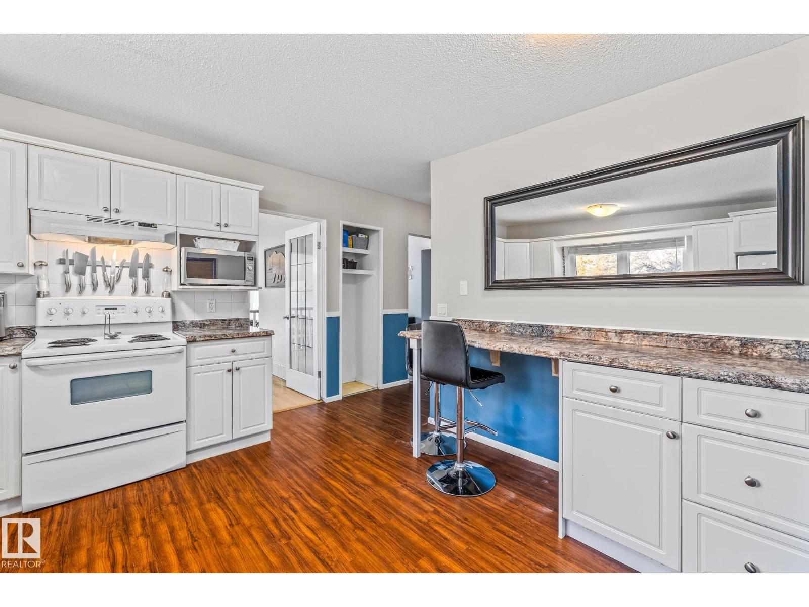 4 GRAVENHURST CR, Sherwood Park