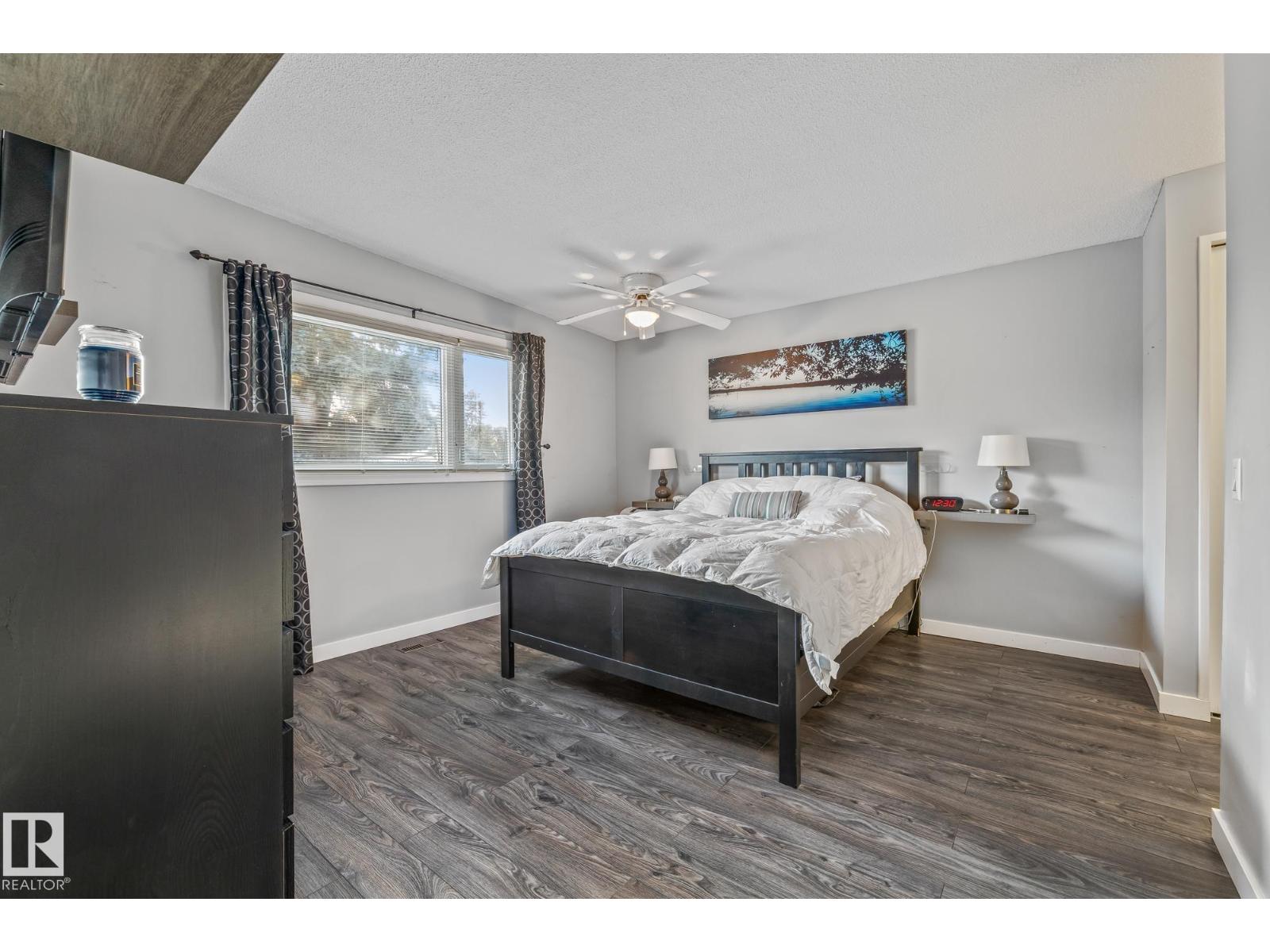 4 GRAVENHURST CR, Sherwood Park