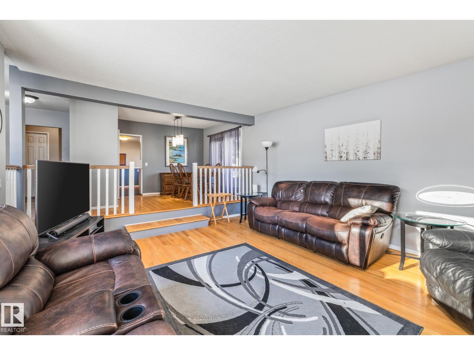 4 GRAVENHURST CR, Sherwood Park