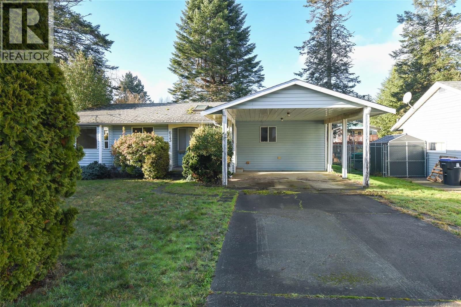 613 Pritchard Rd, Comox