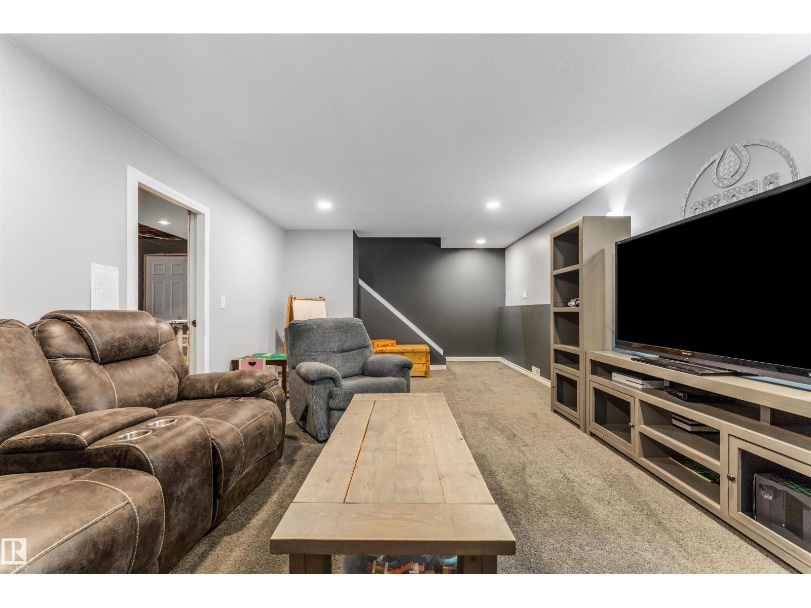 35 LINTHORPE RD, Spruce Grove