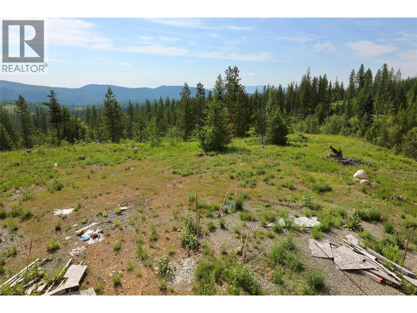  2375 BELCHROME FSR Road, Bridesville