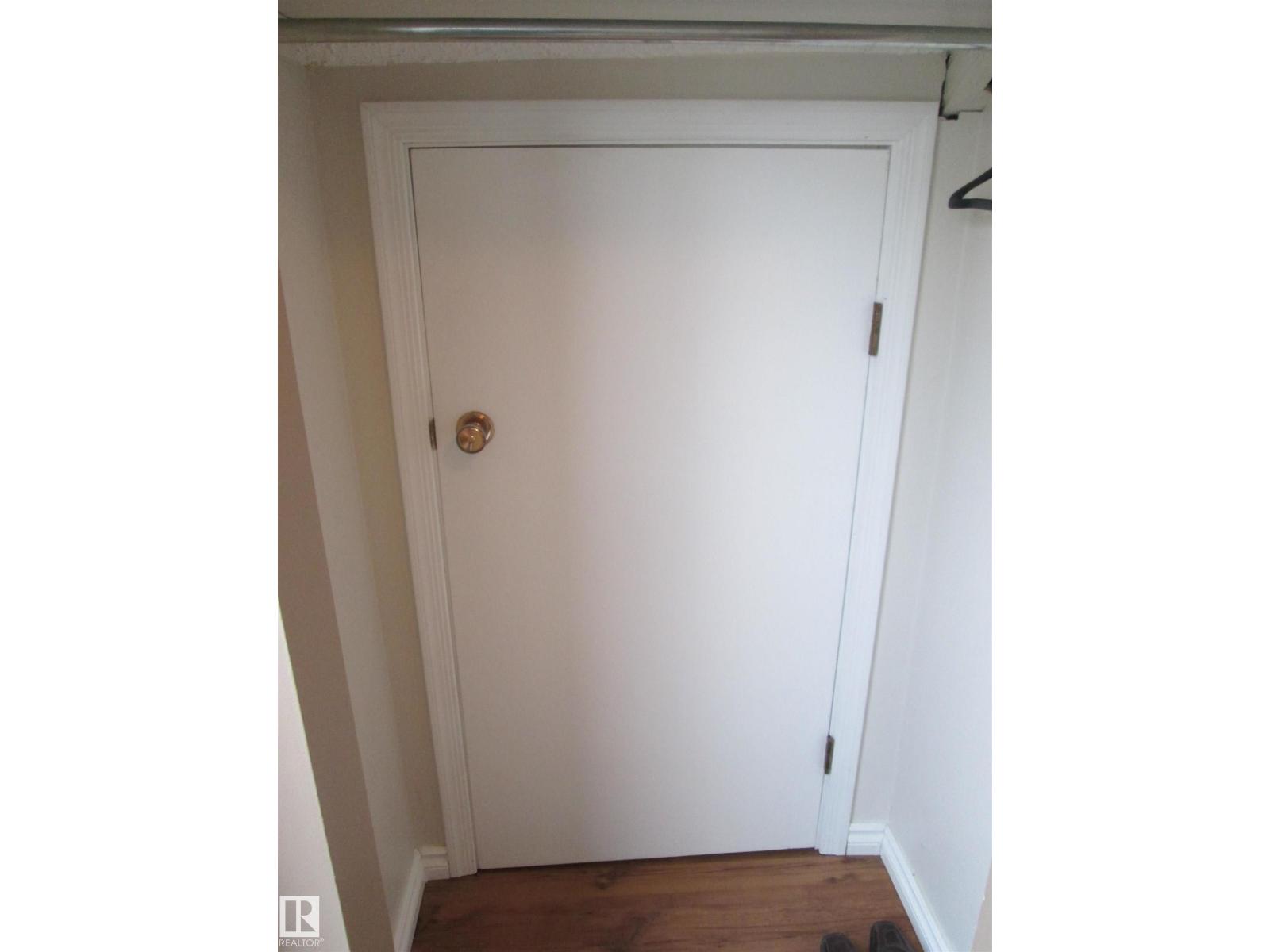 10831 80 AV NW, Edmonton