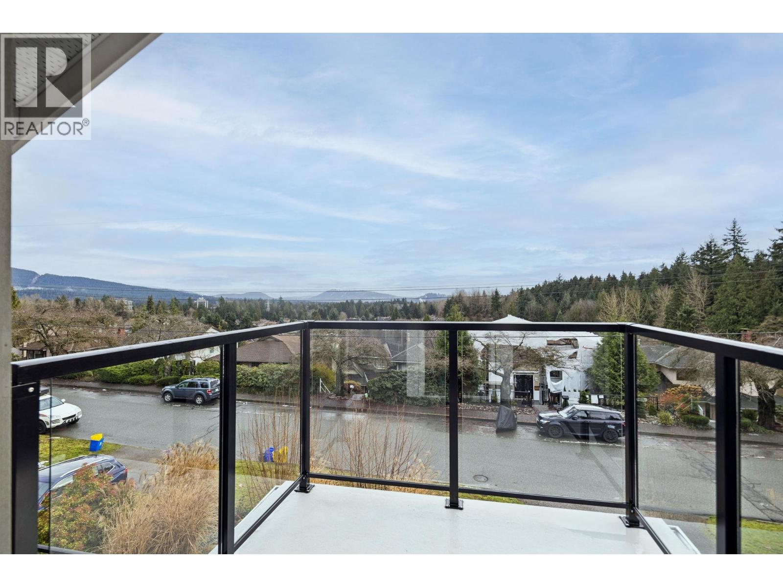 506 TEMPE CRESCENT, North Vancouver