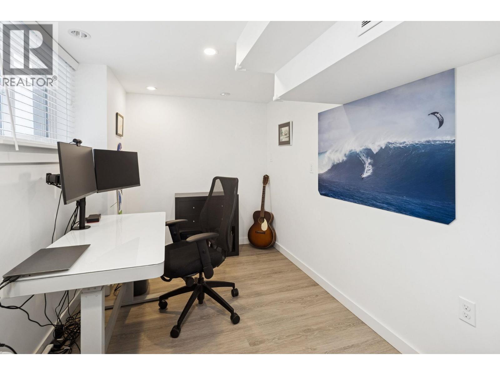 506 TEMPE CRESCENT, North Vancouver