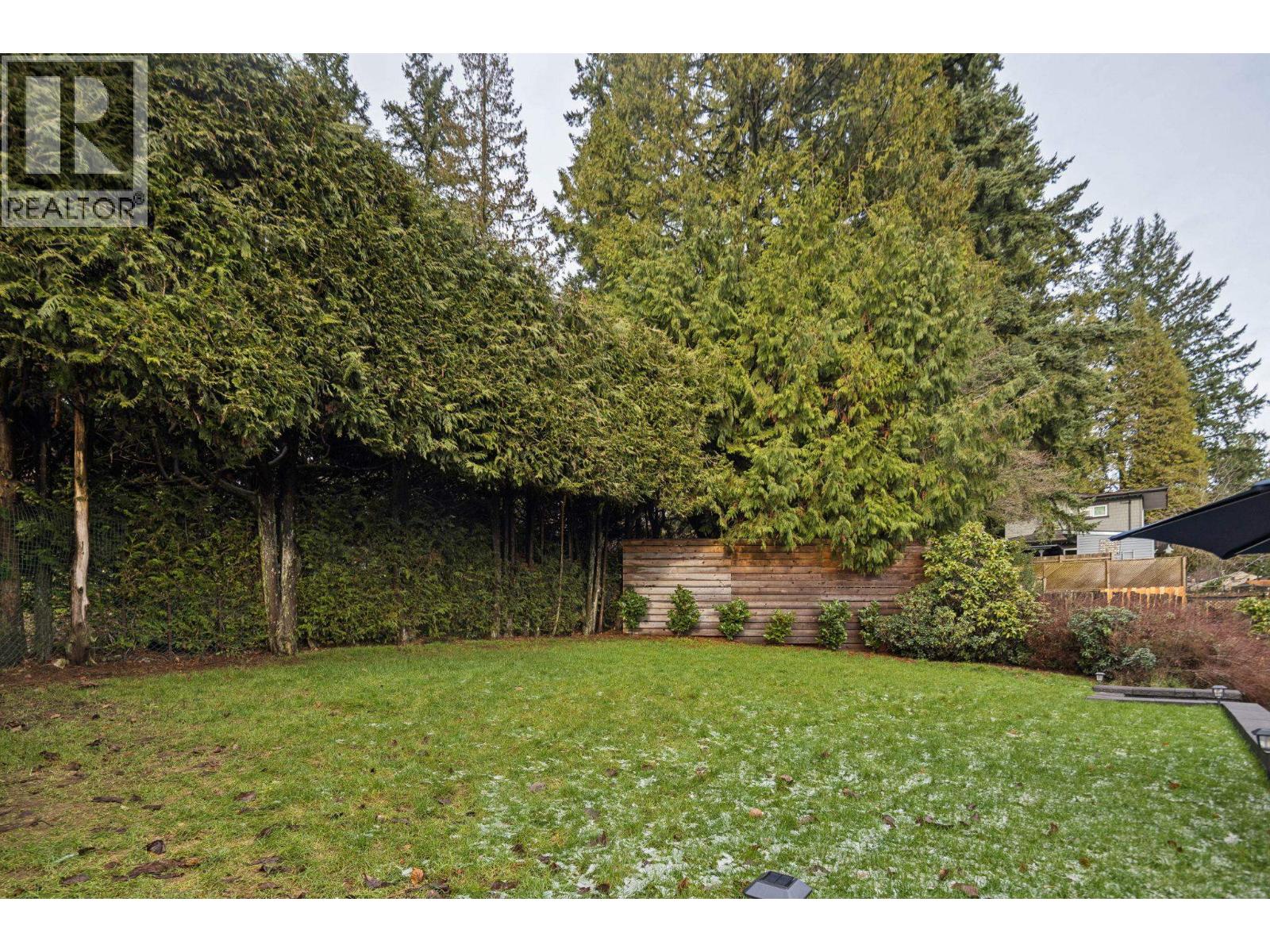 506 TEMPE CRESCENT, North Vancouver