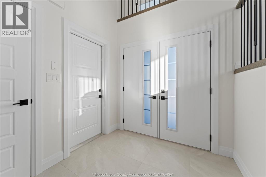 5217 Rafael - Photo 4 of 42, Tecumseh, Ontario