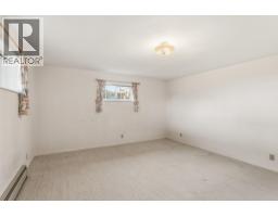 1506 Giles Place, Burnaby, BC V5A3K6 Photo 30