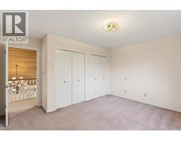 1506 Giles Place, Burnaby, BC V5A3K6 Photo 24