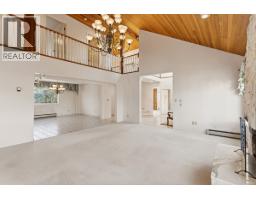 1506 Giles Place, Burnaby, BC V5A3K6 Photo 6