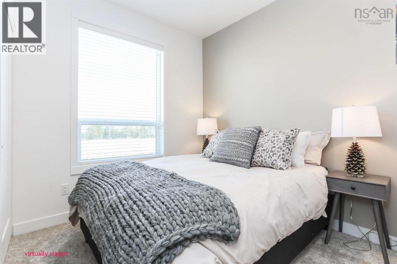 Property 16 of 20 of 147 Roundhouse Drive