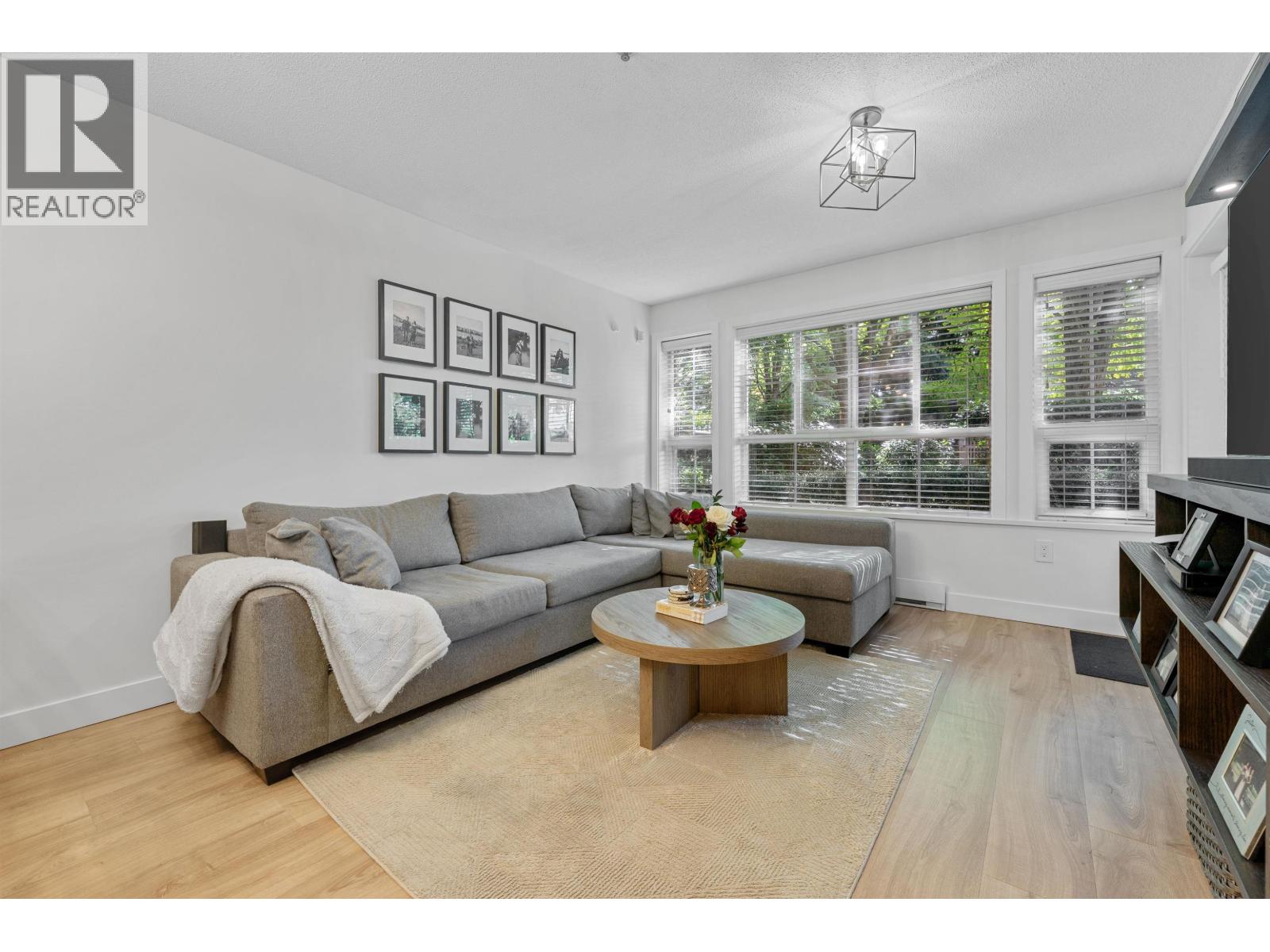 113 19677 MEADOW GARDENS WAY, Pitt Meadows