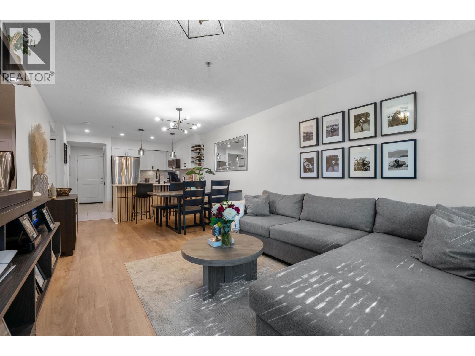 113 19677 MEADOW GARDENS WAY, Pitt Meadows