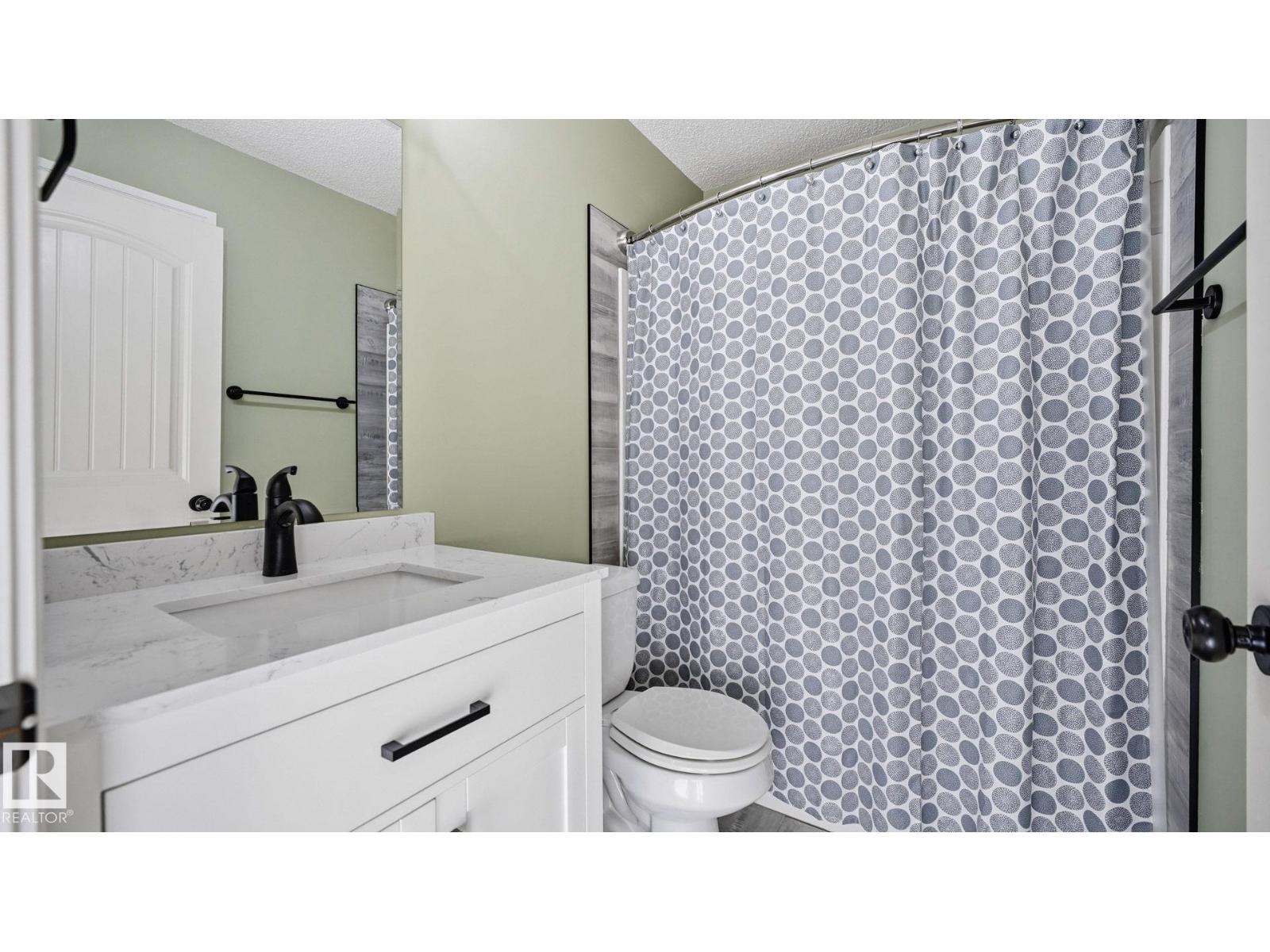 9 HICKORY TR, Spruce Grove