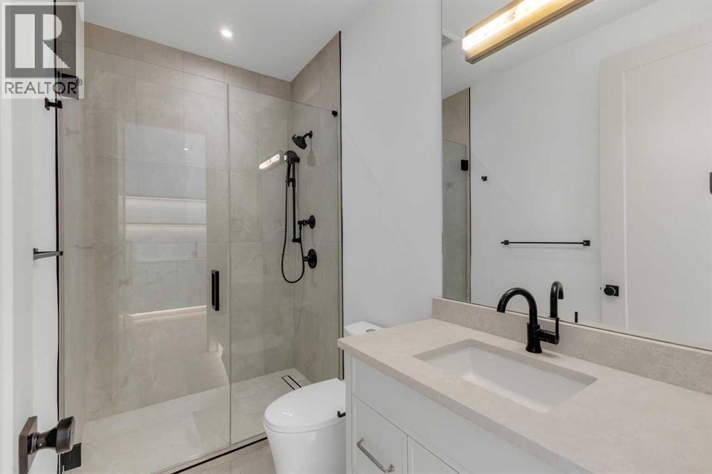 Single Family House for Sale in   Avenue SW Altadore Calgary 