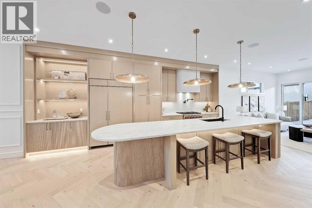 Single Family House for Sale in   Avenue SW Altadore Calgary 