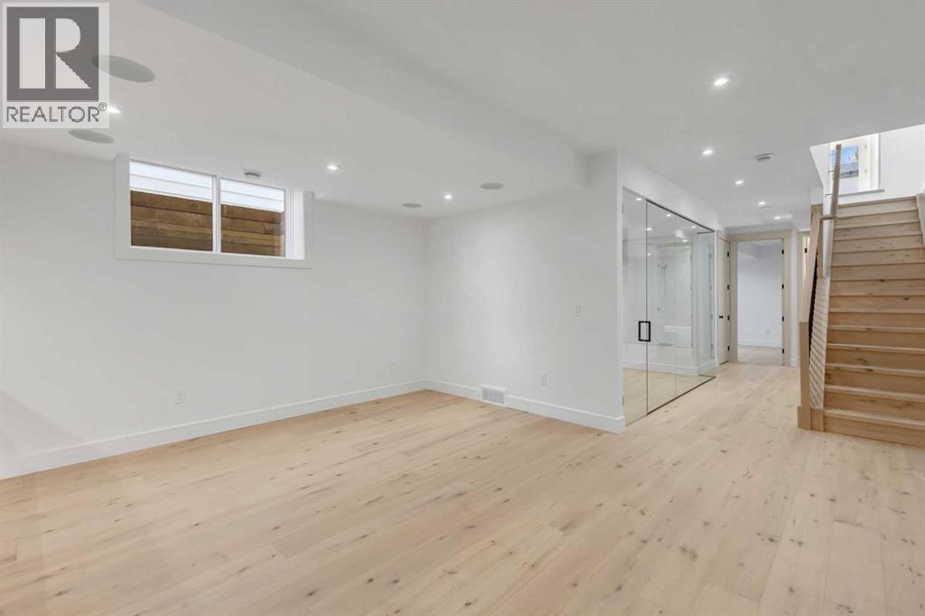 Single Family House for Sale in   Avenue SW Altadore Calgary 