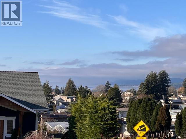 4380 QUEBEC AVE, Powell River