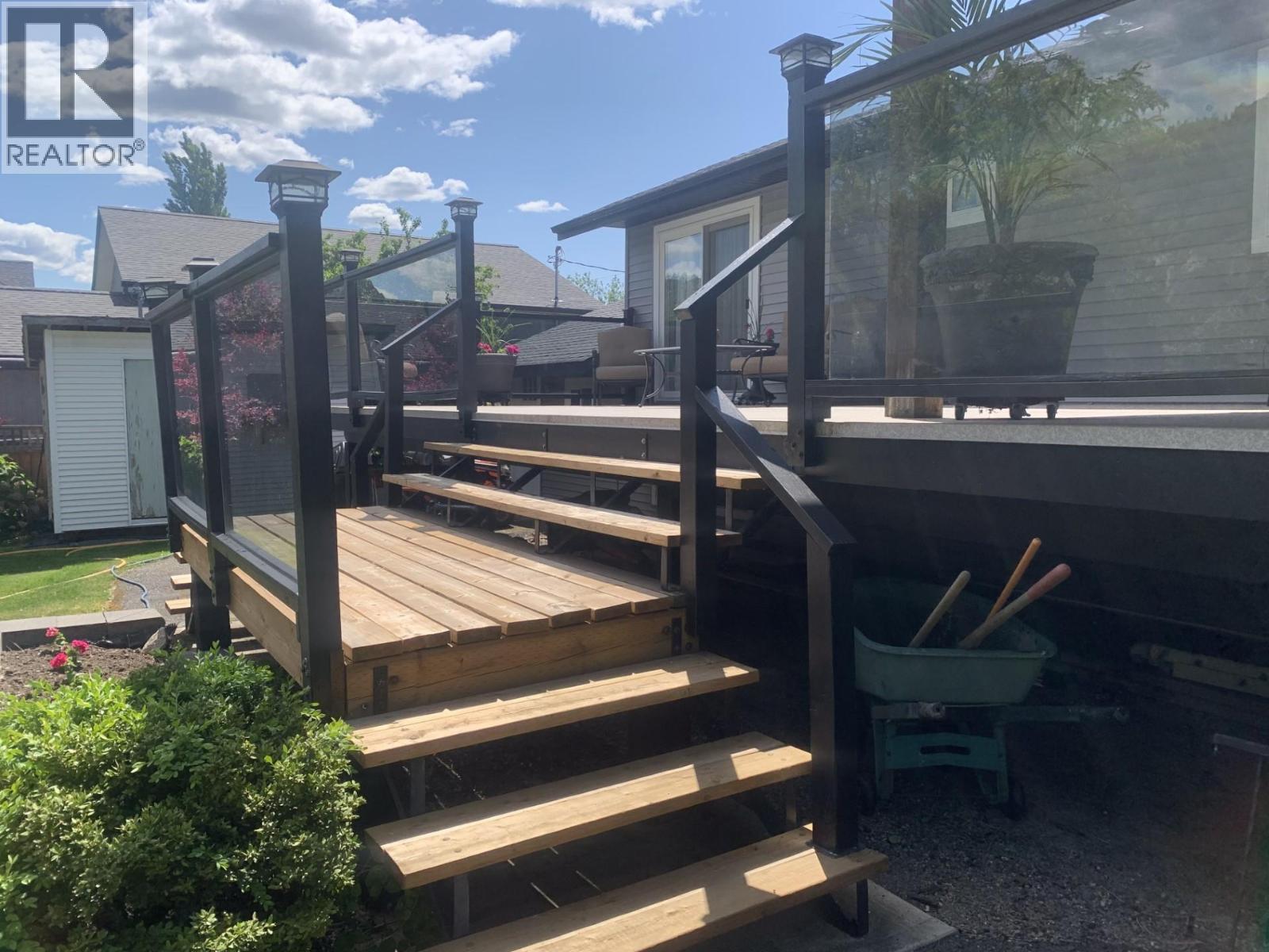 1747 OLD FERRY Road - 34