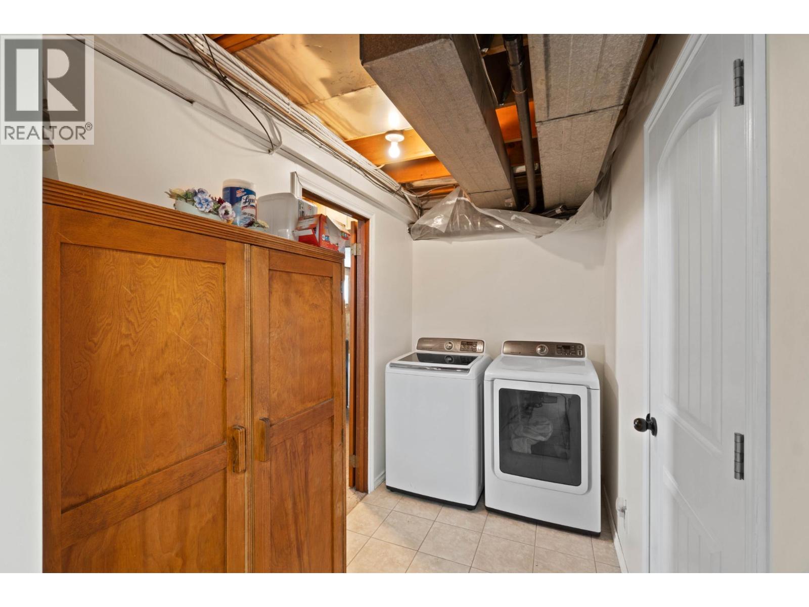 1747 OLD FERRY Road - 25
