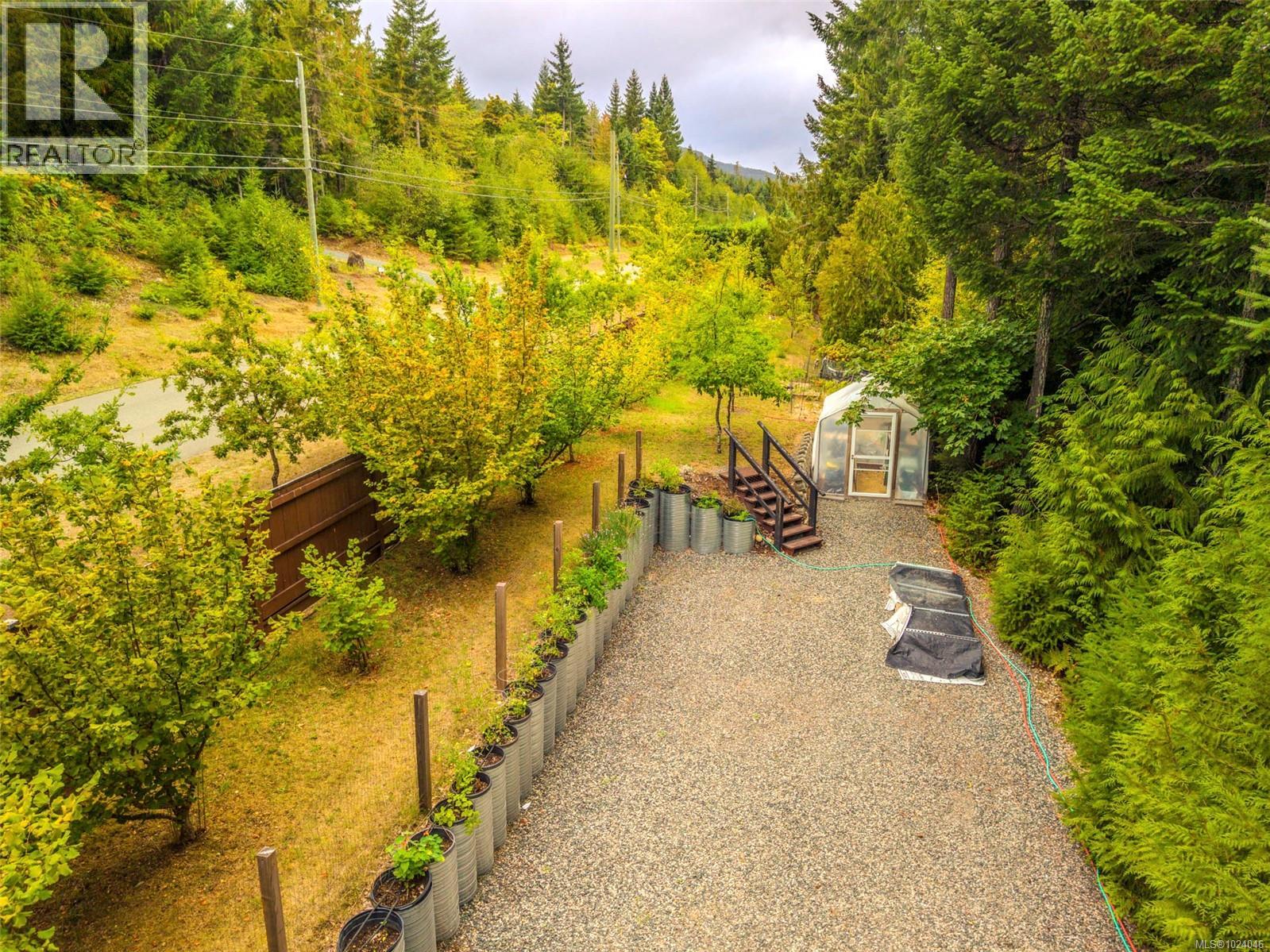 1875 Ashling Rd, Qualicum Beach