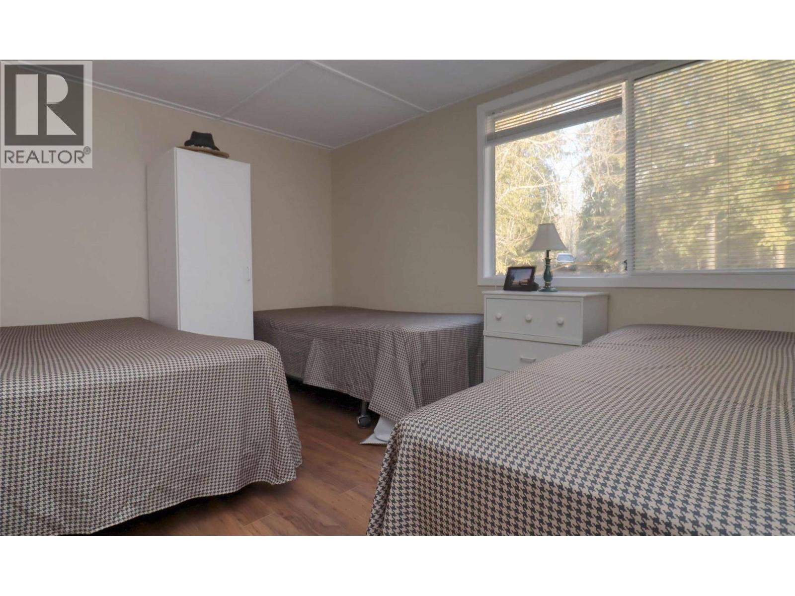 6884 Squilax-Anglemont Road, Magna Bay