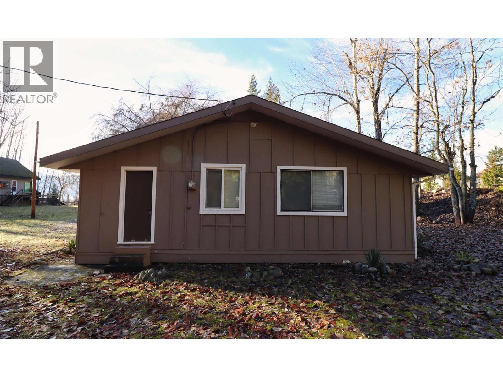 6884 Squilax-Anglemont Road, Magna Bay