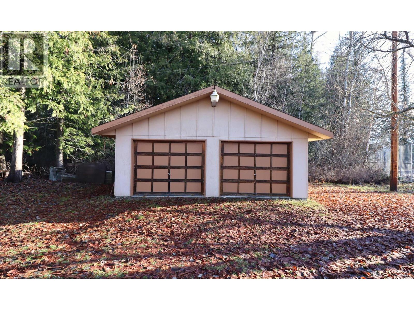 6884 Squilax-Anglemont Road, Magna Bay