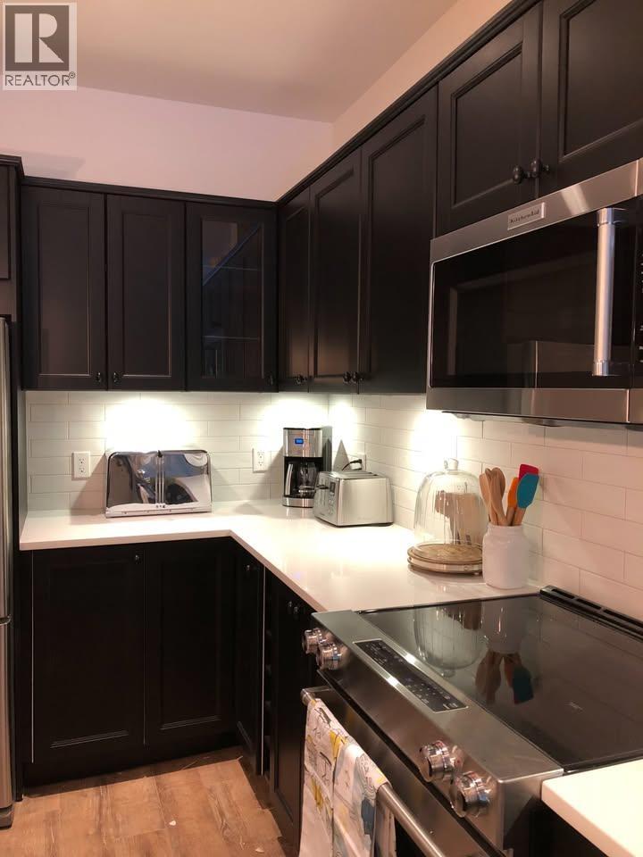 721 WELLINGTON DRIVE, North Vancouver