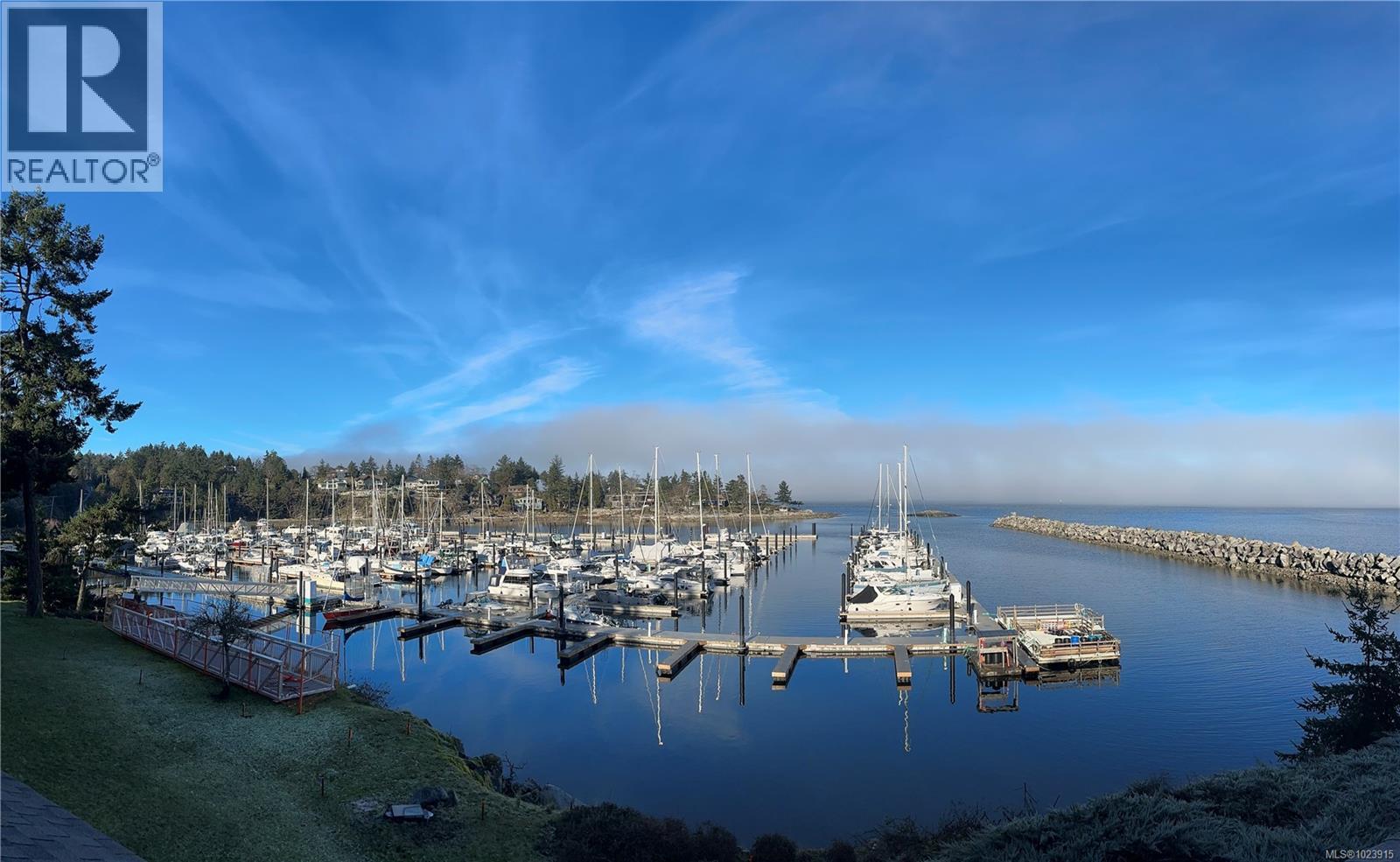 207 3555 Outrigger Rd, Nanoose Bay