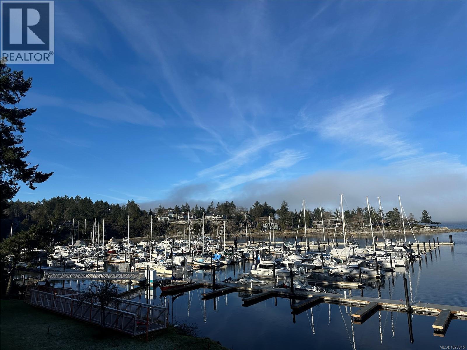 207 3555 Outrigger Rd, Nanoose Bay