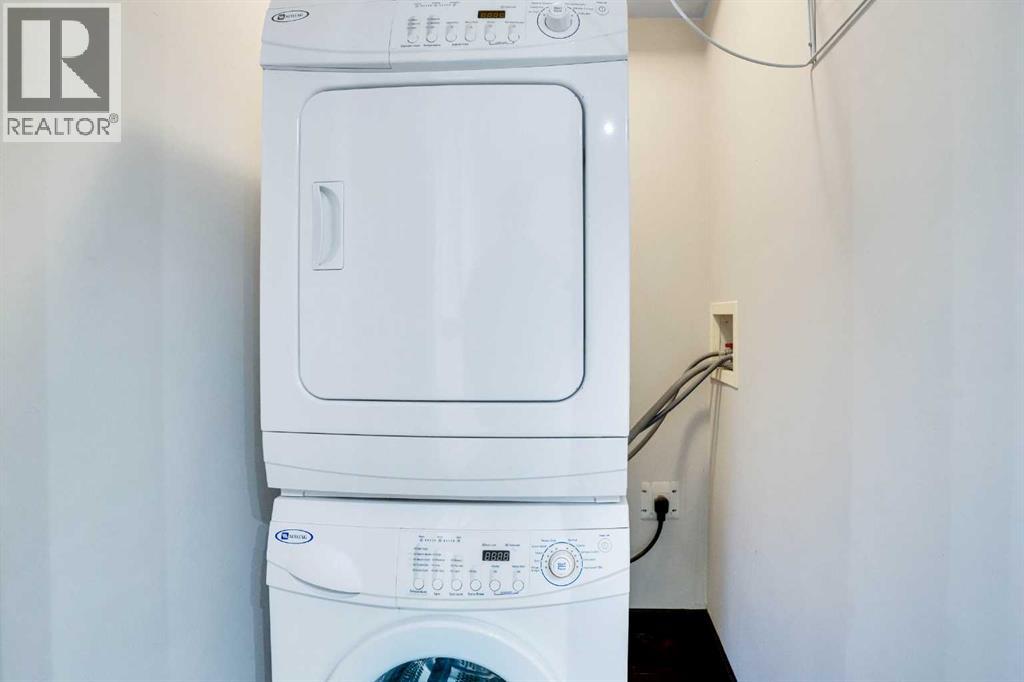 Single Family House for Sale in    Avenue NW Capitol Hill Calgary 