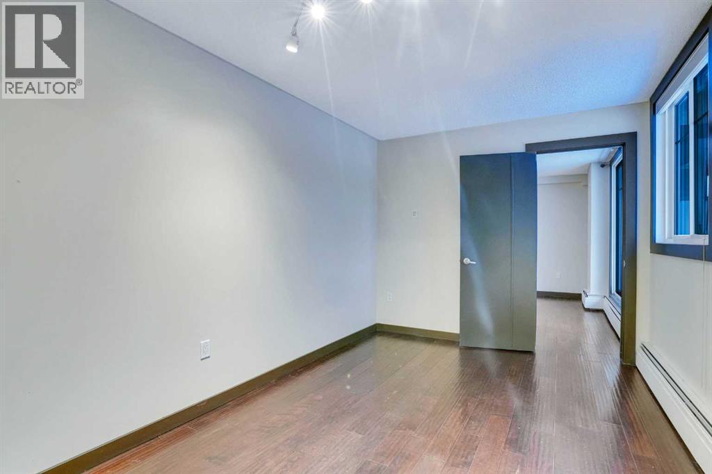 Single Family House for Sale in    Avenue NW Capitol Hill Calgary 