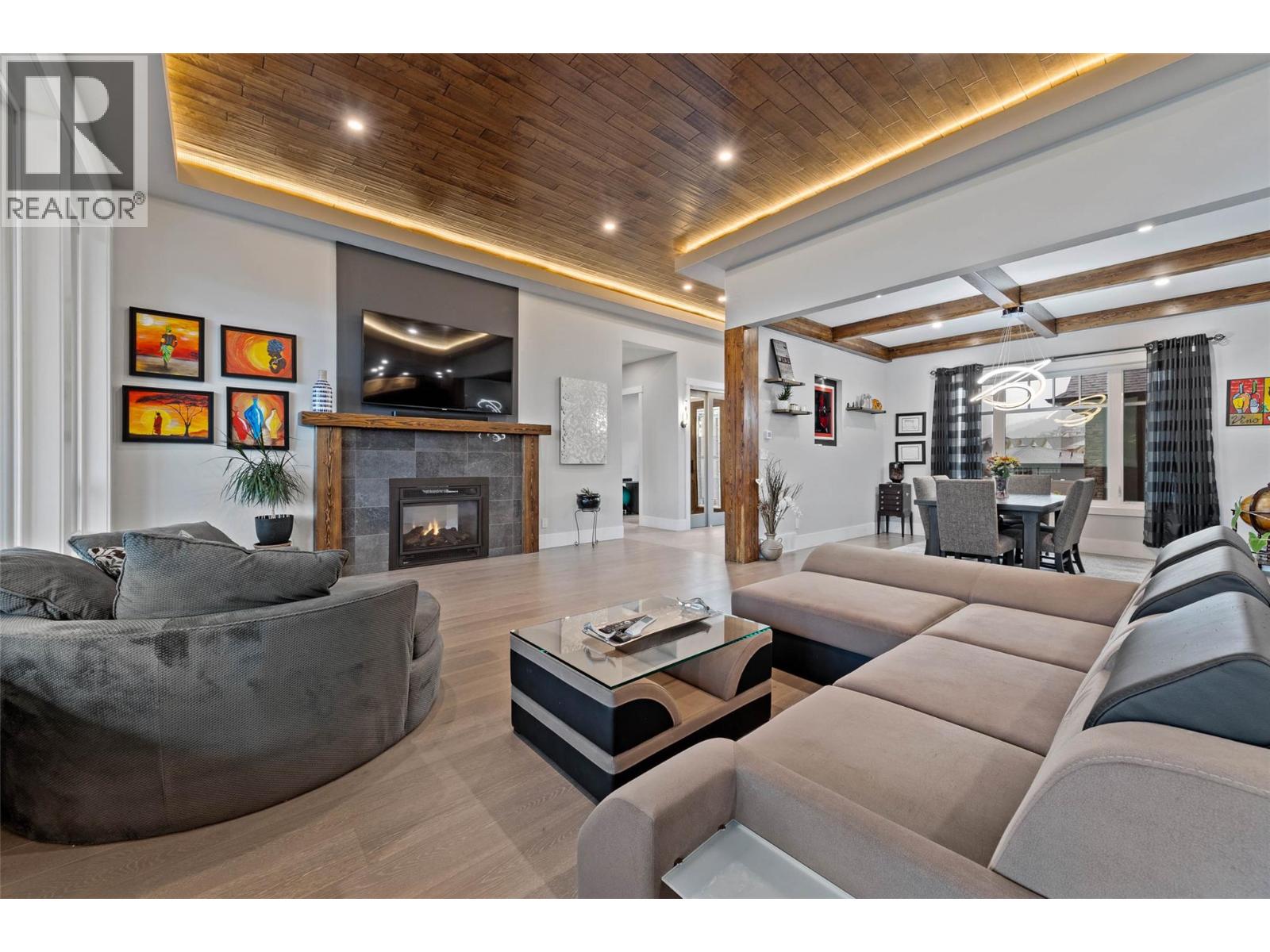 1314 MYRA Place, Kamloops