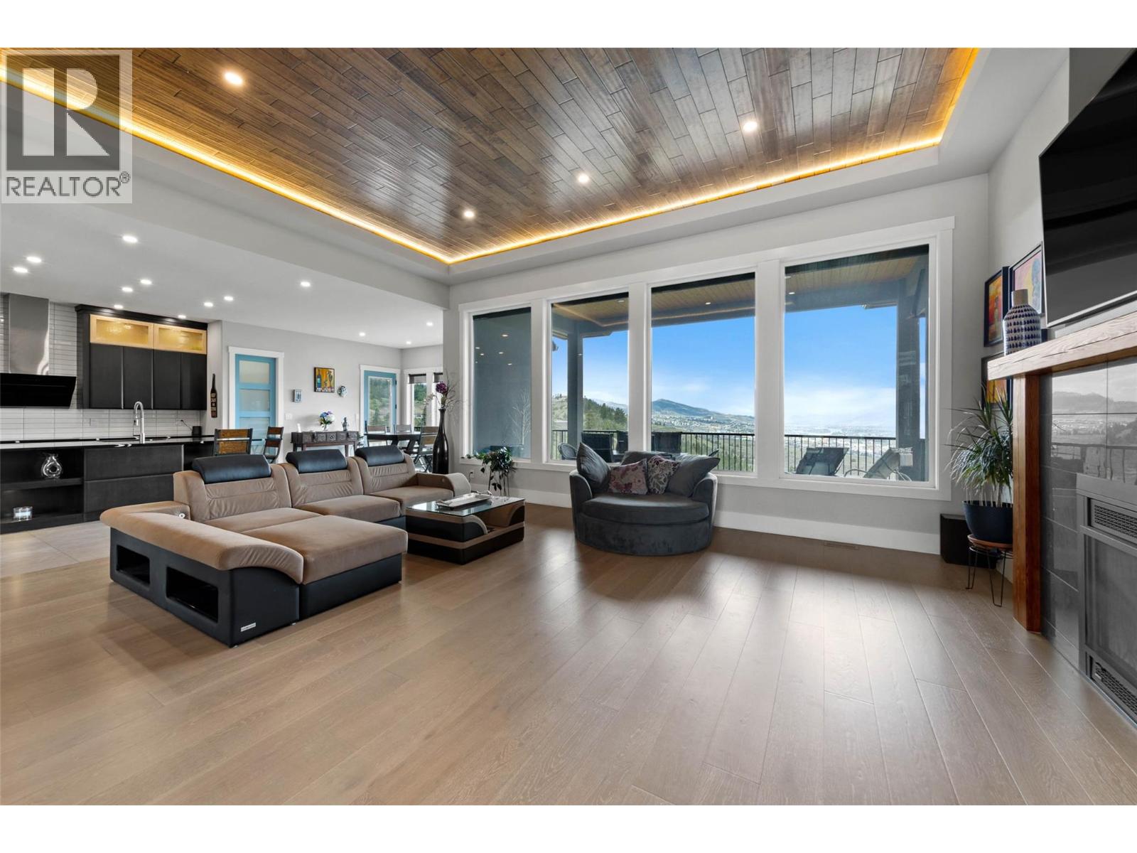 1314 MYRA Place, Kamloops