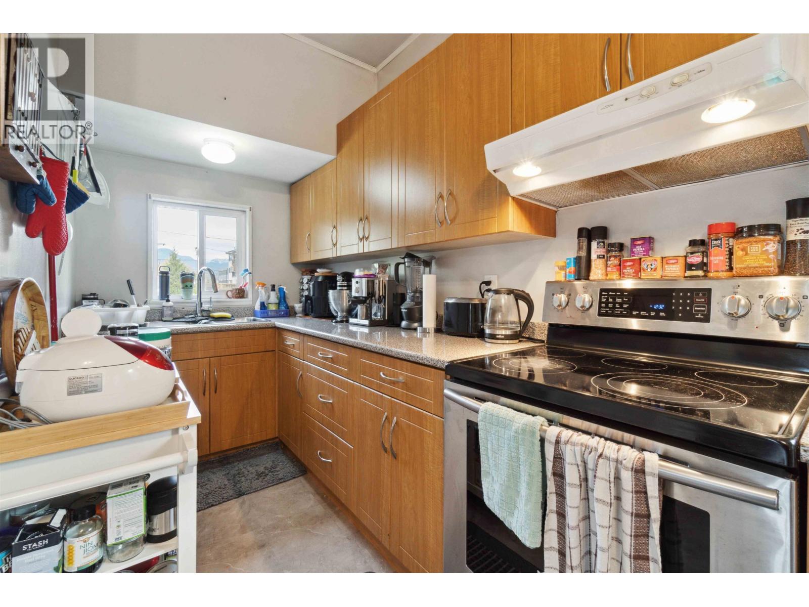 1649 GRANT STREET, Vancouver