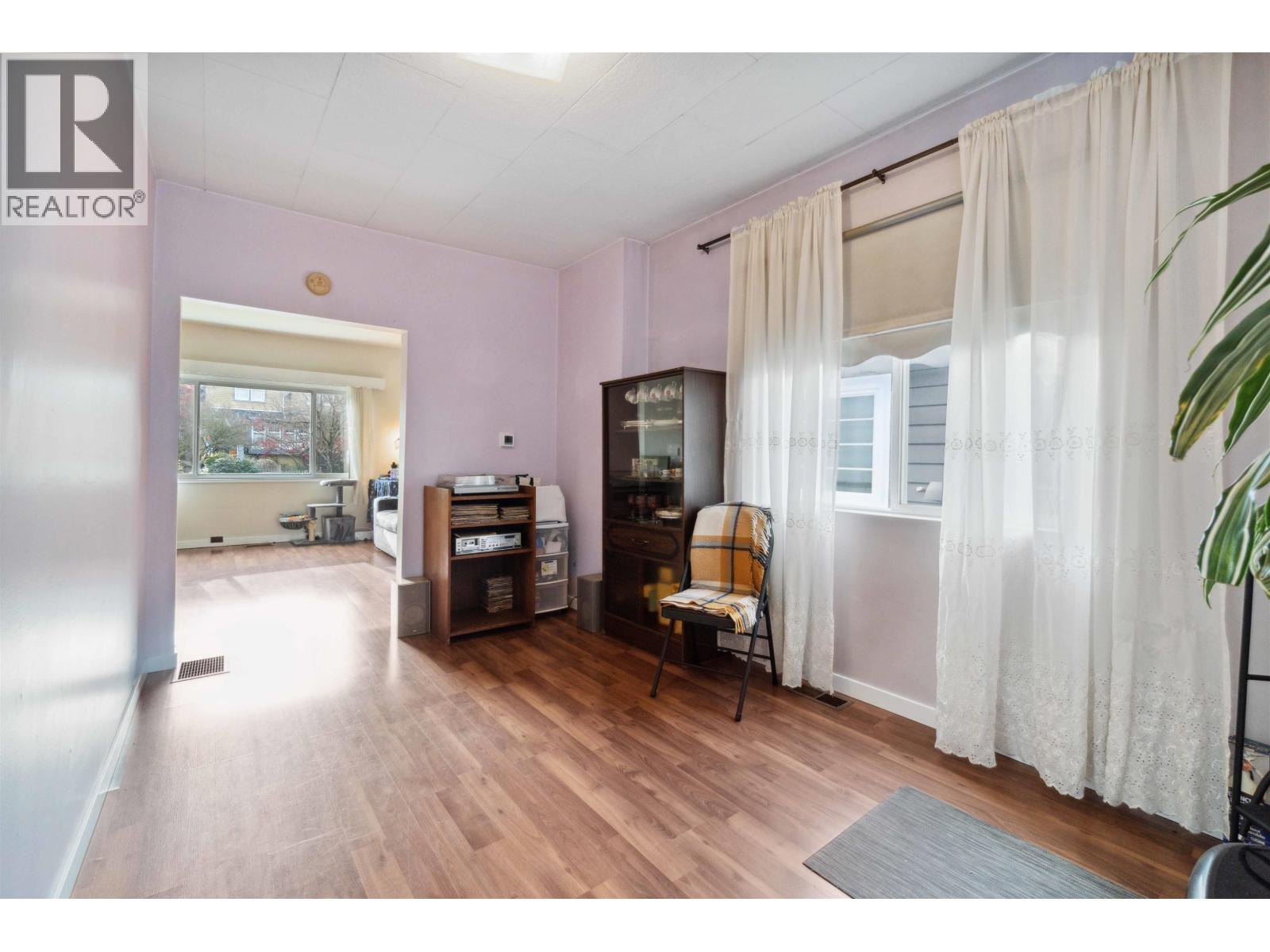 1649 GRANT STREET, Vancouver