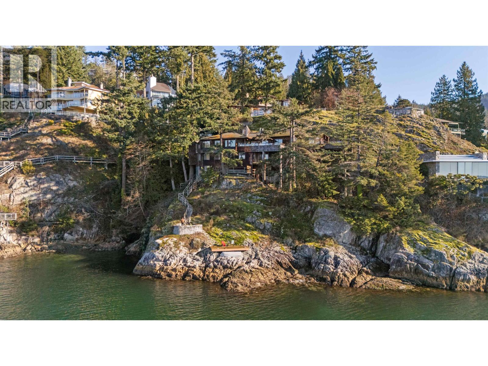 6648 MARINE DRIVE, West Vancouver