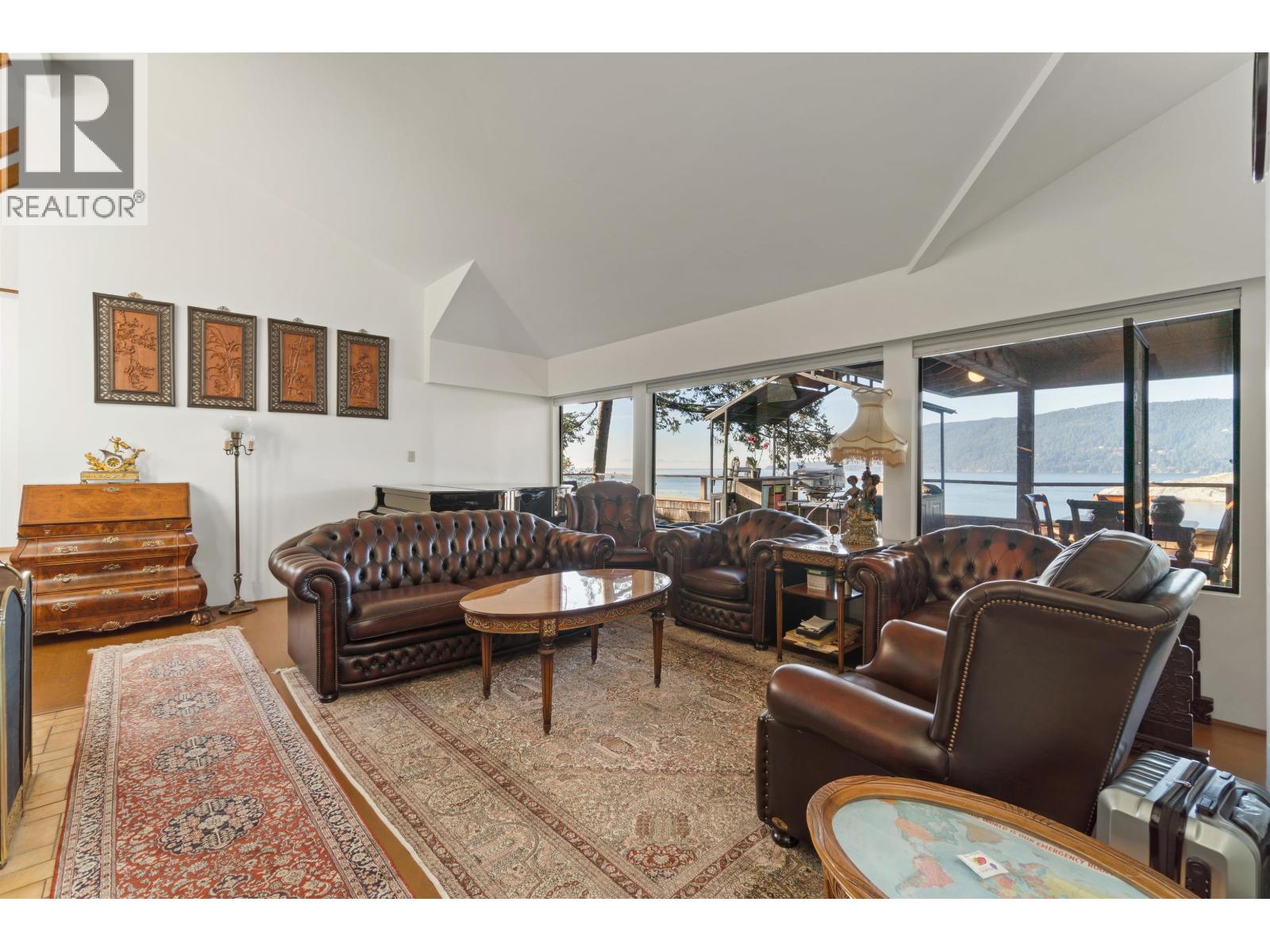 6648 MARINE DRIVE, West Vancouver